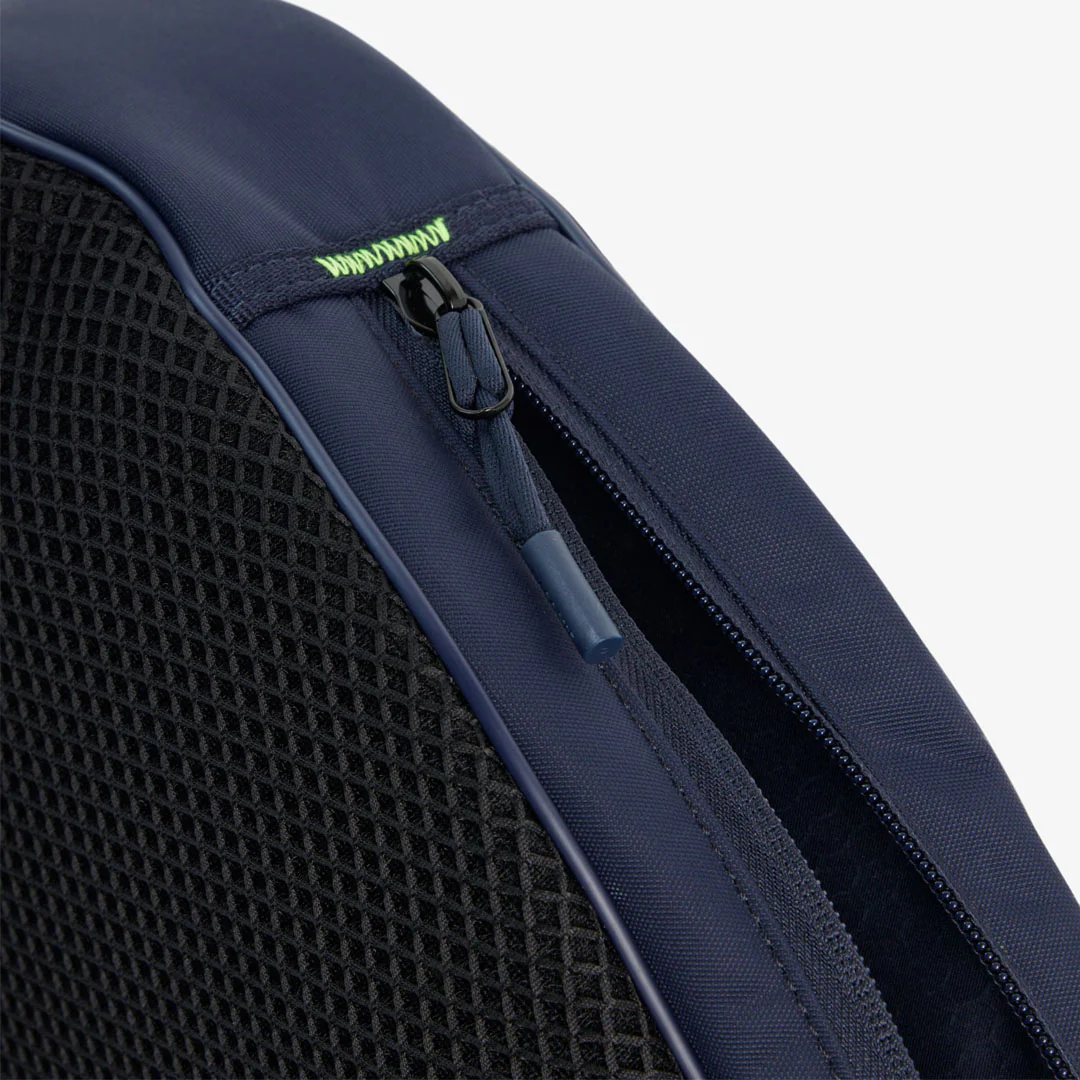 Lacoste Play In Racquet Bag With Strap - Image 6