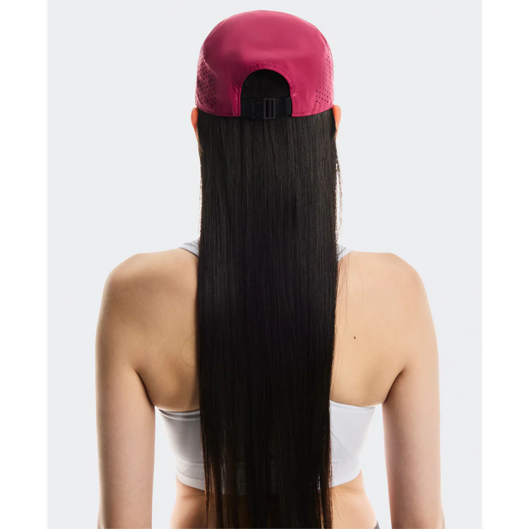 On Lightweight Cap - Grenadine - Image 4