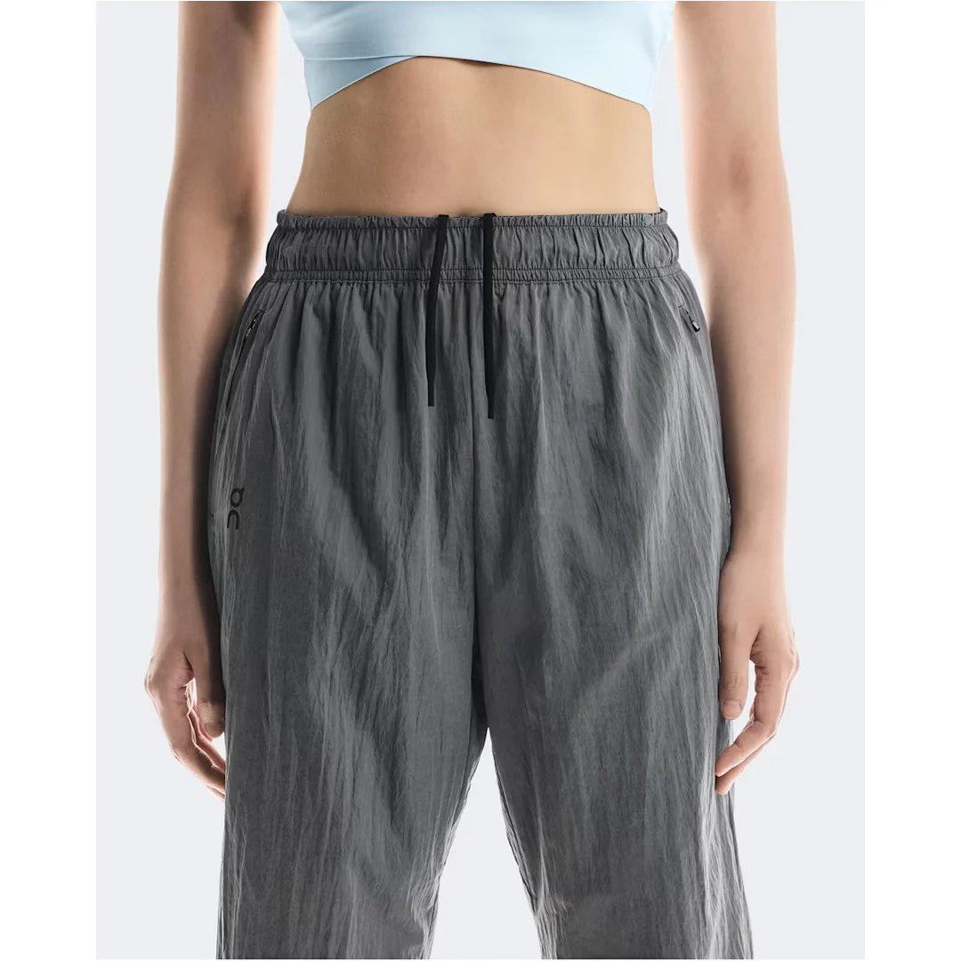 On Women's Court Pant - Eclipse - Image 4