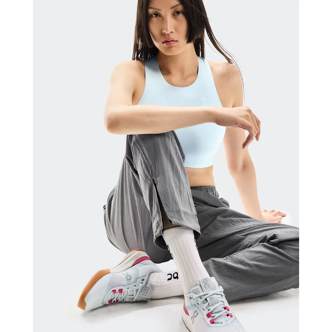On Women's Court Pant - Eclipse - Image 7