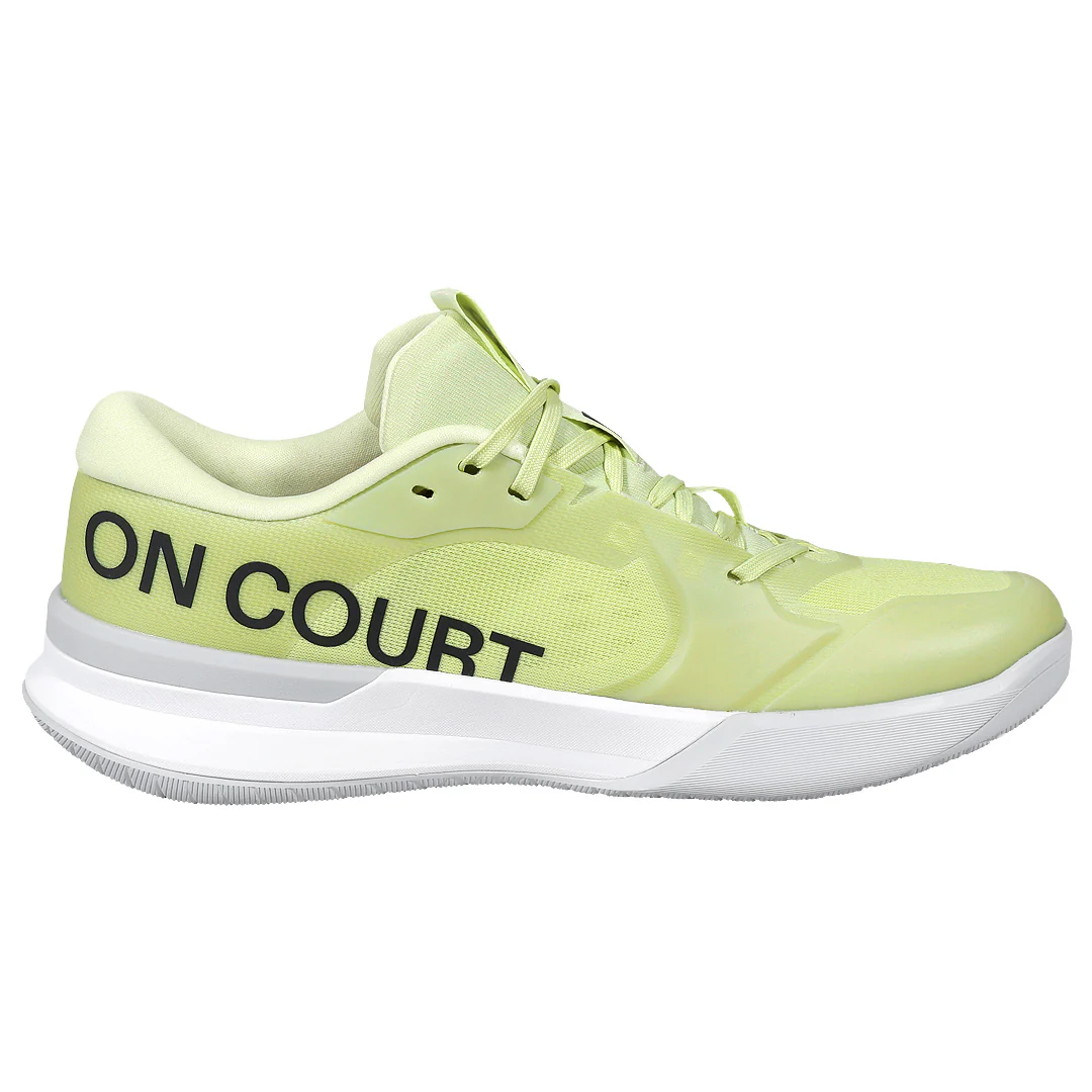 On Women's THE ROGER Pro 3 - Linen/Lime - Image 2
