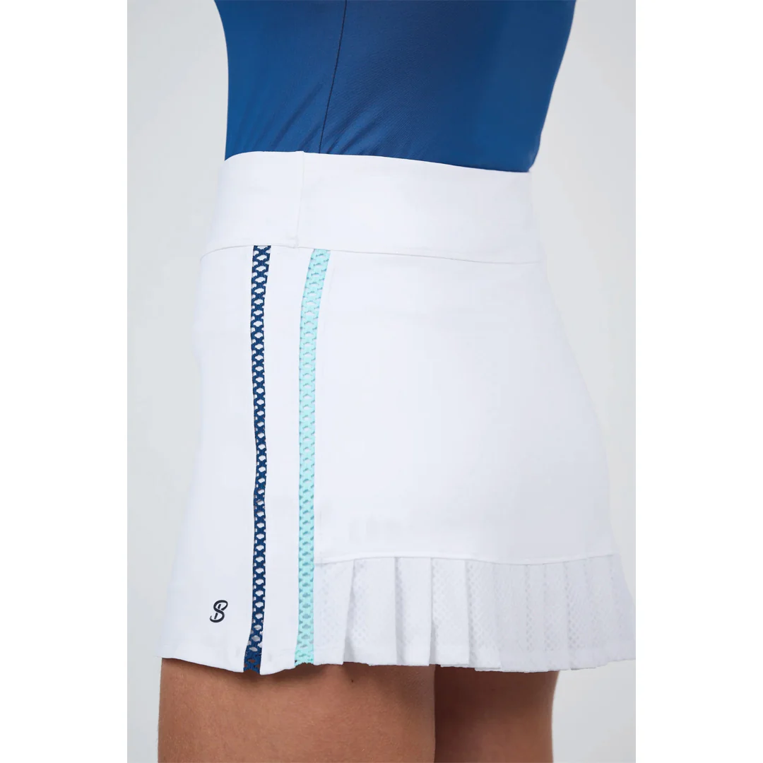 Sofibella Women's Perfect Storm 13" Skort - White - Image 7