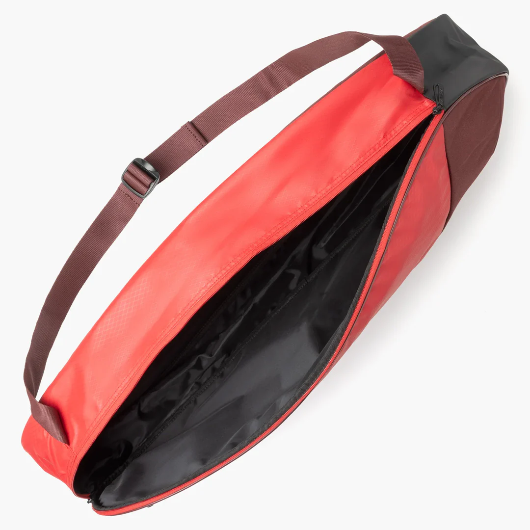 Yonex Team Racquet Bag 3 Pack - Ruby Red - Image 3